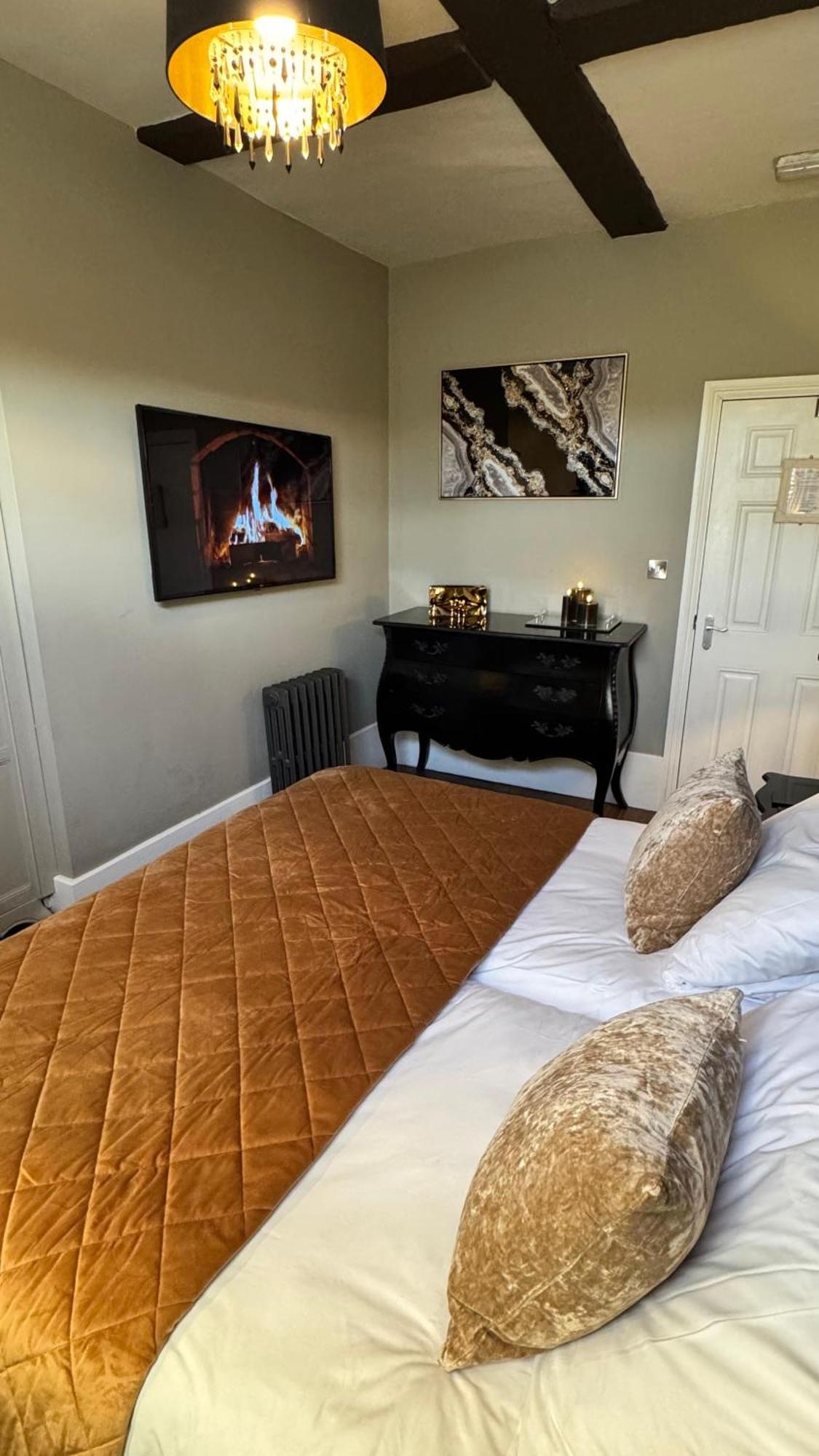 No64 The Boutique Hotel West Malling Bagian luar foto