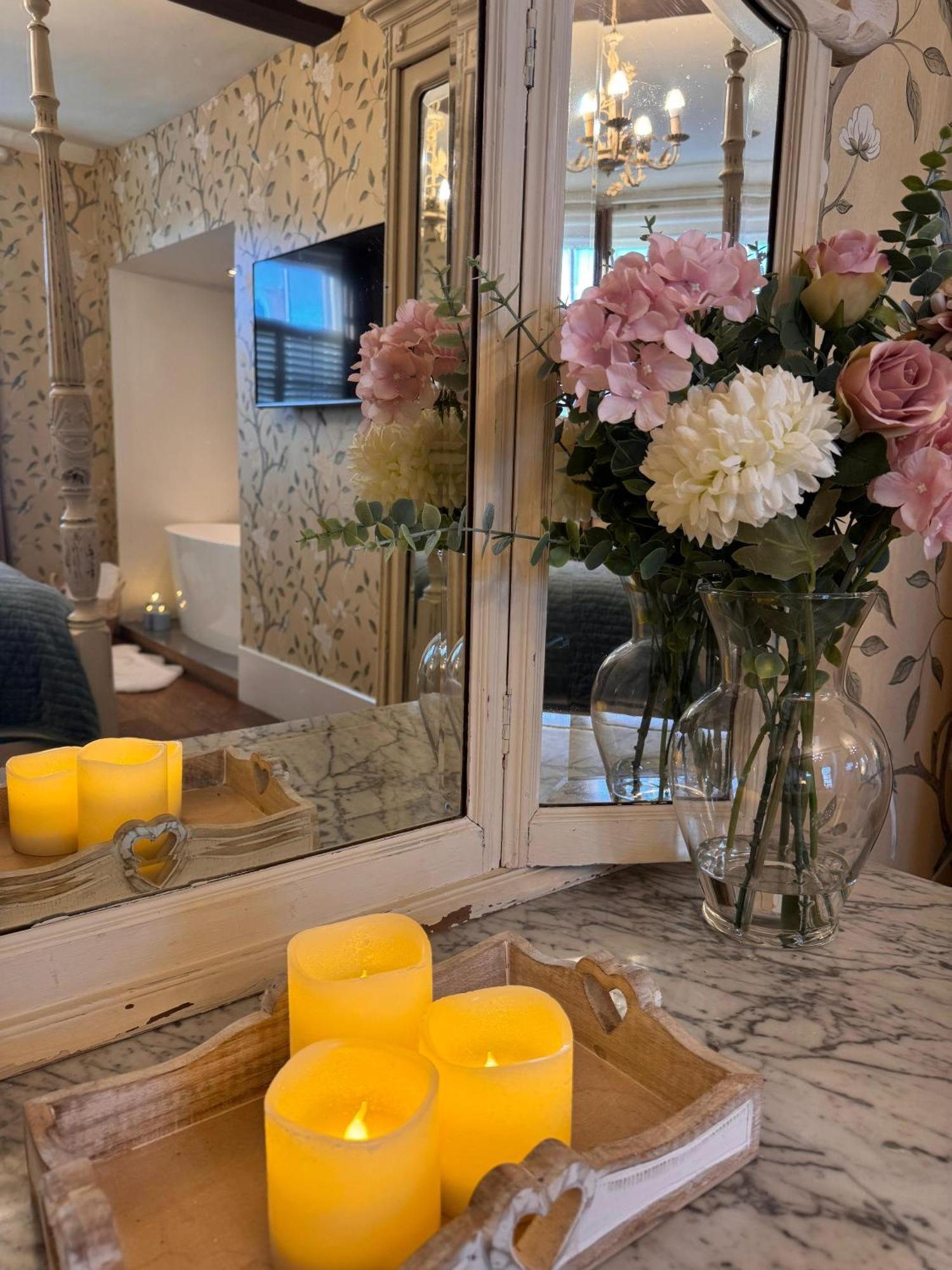 No64 The Boutique Hotel West Malling Bagian luar foto