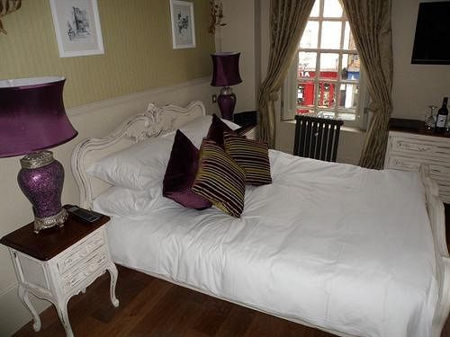 No64 The Boutique Hotel West Malling Bagian luar foto